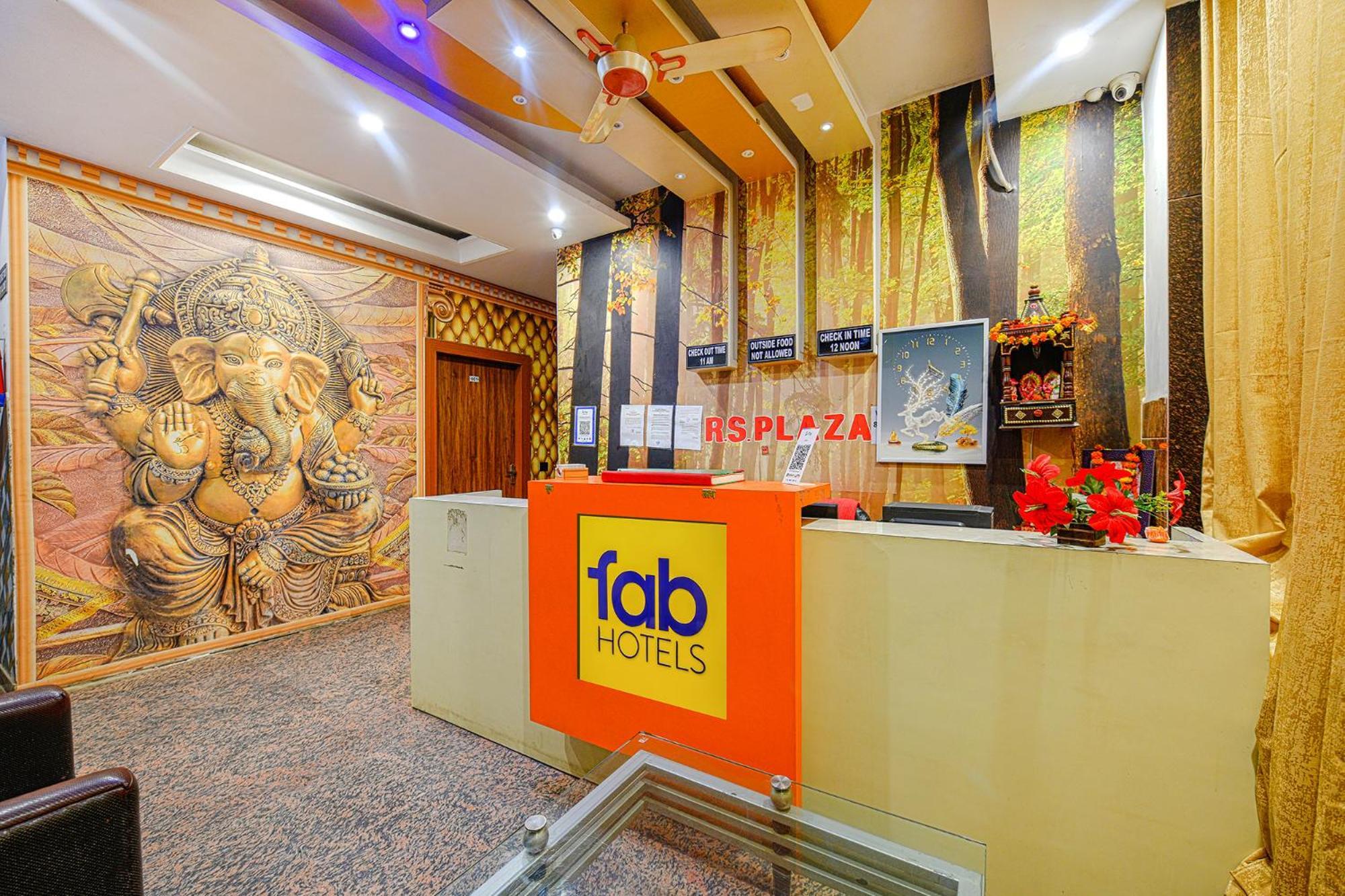Fabexpress Shanti Stay Yeni Delhi Dış mekan fotoğraf
