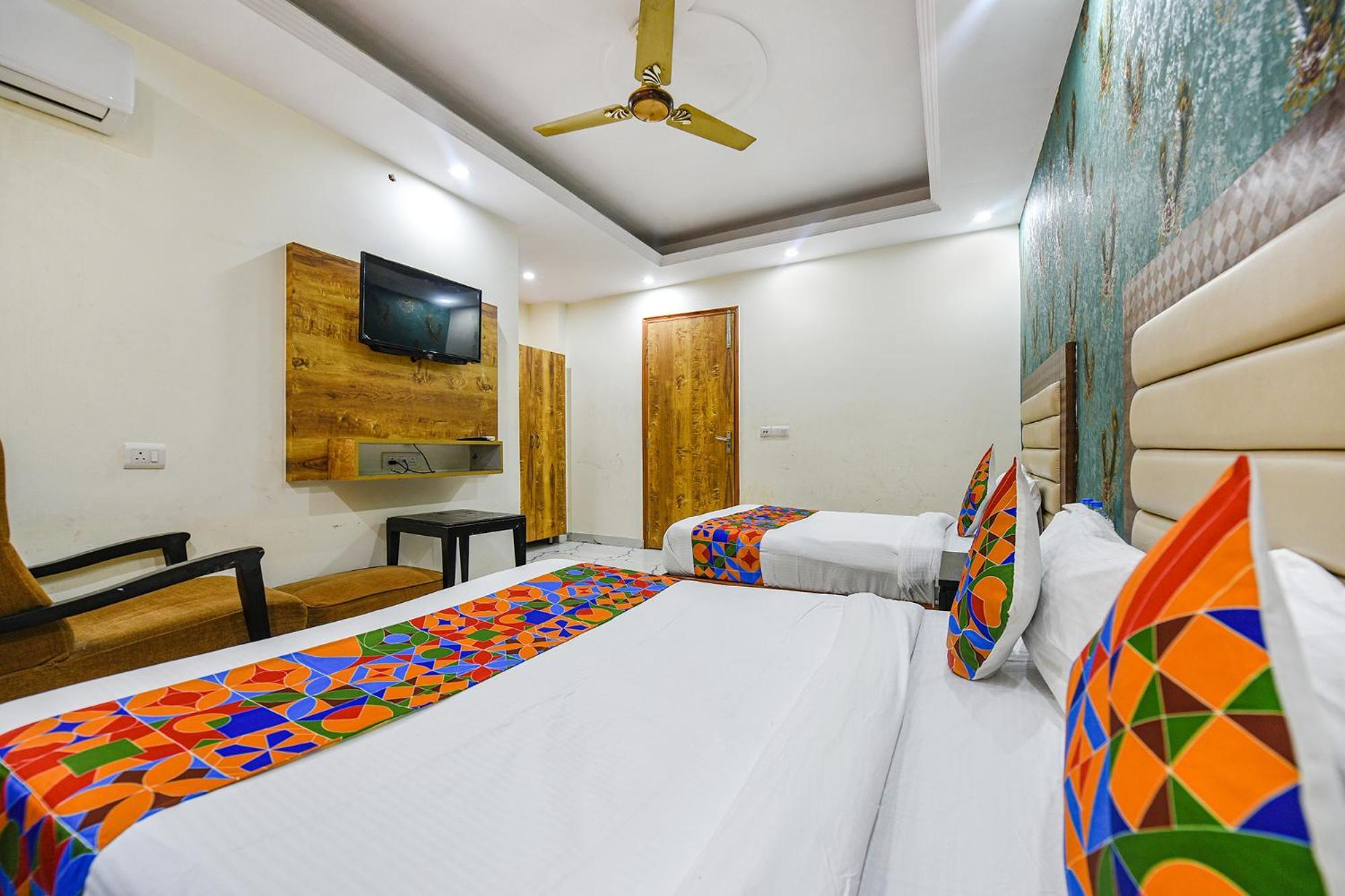 Fabexpress Shanti Stay Yeni Delhi Dış mekan fotoğraf