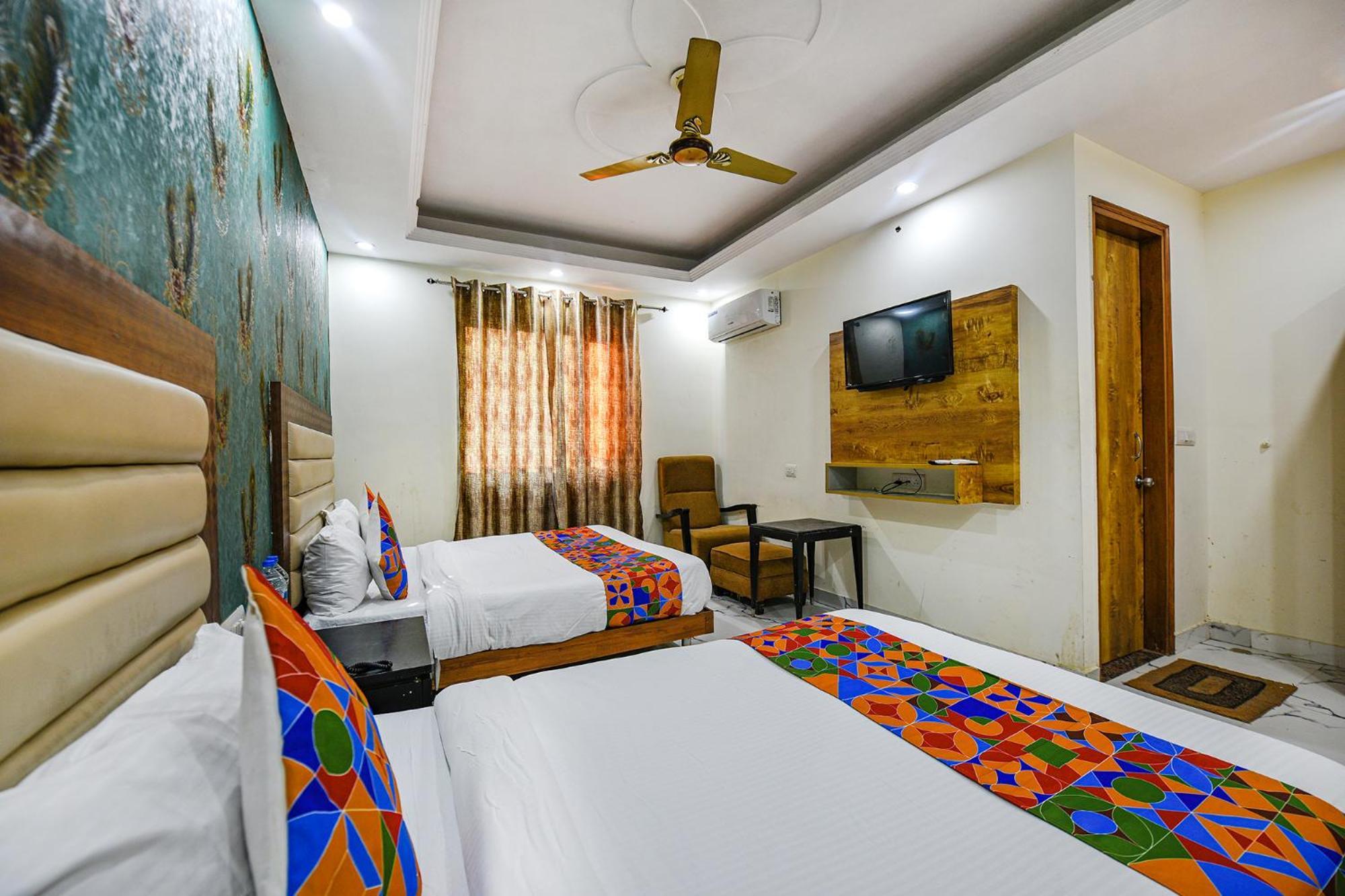 Fabexpress Shanti Stay Yeni Delhi Dış mekan fotoğraf